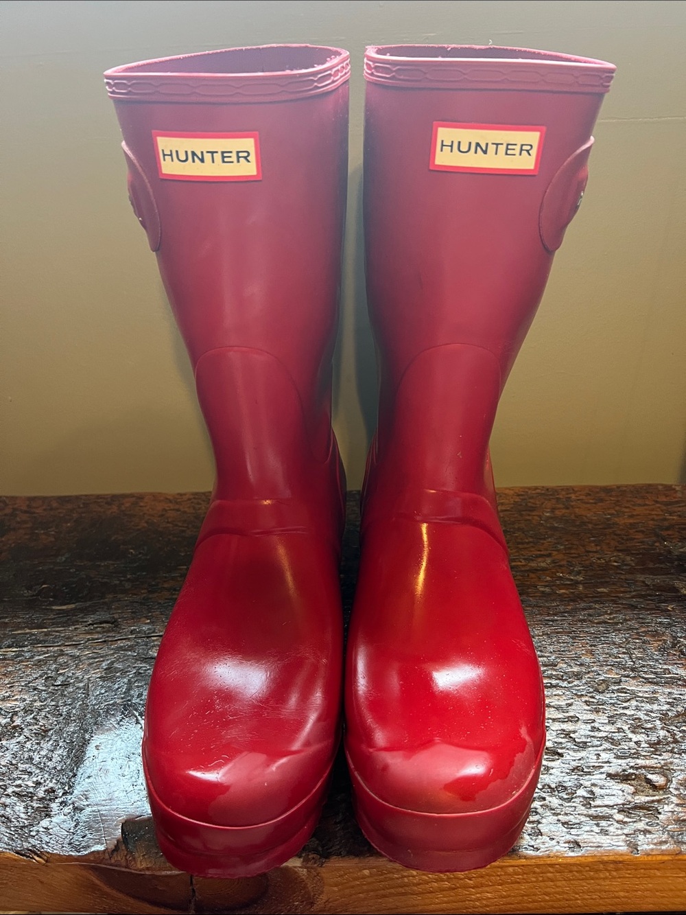 Hunter Women's Gloss Red Mid-Calf Rain Boots